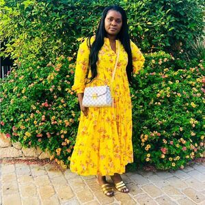 Zara Flora Maxi Dress Size. Medium